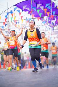 BIB: 15572
                            <button type="button" onclick="openModal(9937875)" class="btn btn-primary btn-sm float-right btn-popup" data-toggle="modal" data-target=".modal-high-quality">
                        <i class="fas fa-shopping-cart"></i> Add to Cart
                    </button>
                                            <button type="button" onclick="isThisMe(9937875, true)" class="btn btn-success btn-sm float-right btn-popup btn-isme hidden" data-toggle="tooltip" data-placement="bottom" title="นี่คือรูปของคุณใช่ไหม คลิกที่นี่เพื่อเอาเข้าอัลบั้ม">
                        <i class="fas fa-plus"></i> Add to album
                    </button>
                    <button type="button" onclick="isThisMe(9937875, false)" class="btn btn-warning btn-sm float-right btn-popup btn-isnotme hidden">
                        <i class="fas fa-ban"></i> Remove from album
                    </button>